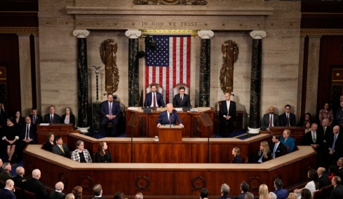 Η Βουλή των Αντιπροσώπων απορρίπτει πρόταση για περιορισμό των εξουσιών Τραμπ στον πόλεμο με το Ιράν 