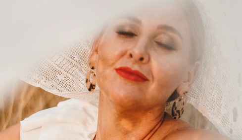 «Είχα τον πρώτο μου οργασμό στα 66 χρόνια μου, αφού είχα χηρέψει»