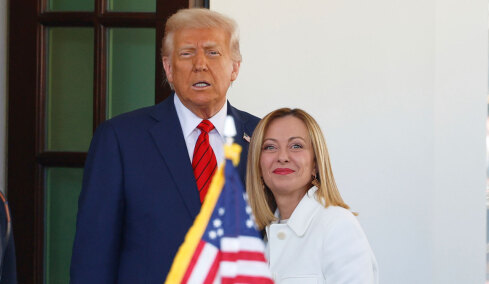 «Η Τζόρτζια Μελόνι είναι εξαιρετική ηγέτιδα», λέει ο Τραμπ στην Corriere della Sera, απαντώντας για την αποστολή φρεγάτας στην Κύπρο