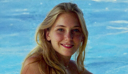 Τα τζετ του Επστάιν είχαν σχεδιαστεί ως ιπτάμενα μέσα trafficking - Η Γκίσλεϊν Μάξγουελ ήταν η πιο τερατώδης, λέει η συγγραφέας του βιβλίου της Τζιουφρέ