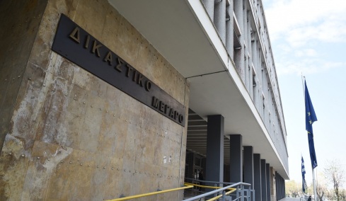 Καταδικάστηκε μητέρα που κακοποιούσε άγρια το 6 μηνών βρέφος της στη Θεσσαλονίκη - Του προκάλεσε μόνιμη αναπηρία