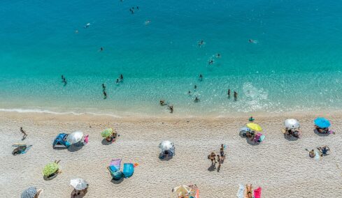 Οι ωραιότερες οικογενειακές παραλίες του Ιονίου