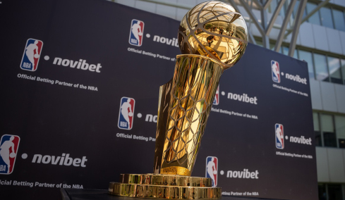 Το Τρόπαιο του NBA στα Γραφεία της Novibet