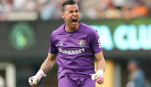 Ο 45χρονος Φάμπιο, τερματοφύλακας της Φλουμινένσε συνεχίζει να σπάει ρεκόρ