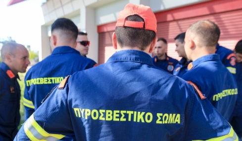 Επιχείρηση της Πυροσβεστικής για τη διάσωση 12χρονης που παρασύρθηκε από τα νερά στον ποταμό Λούρο
