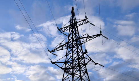 Ενέργεια: Εξαγορές, νέοι παίκτες και στροφή στις υπηρεσίες αλλάζουν τους όρους του ανταγωνισμού