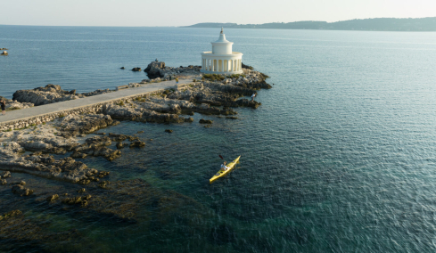 Με το καγιάκ από την Κεφαλονιά στην Κωνσταντινούπολη: H συναρπαστική ταξιδιωτική ιστορία του Γιώργου Ποταμιάνου   