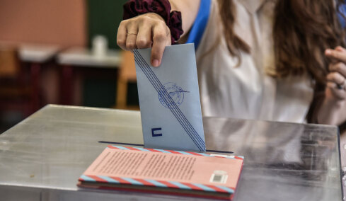 Δημοσκόπηση Alco: Στο 25,1% με άνοδο 1,6 μονάδων η ΝΔ στην πρόθεση ψήφου, διαφορά 14,3% από το ΠΑΣΟΚ