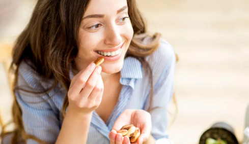 6 σούπερ θρεπτικοί καρποί για σιδερένια υγεία, γερή καρδιά και χαμηλό σάκχαρο