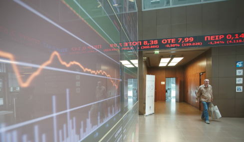 Χρηματιστήριο: Συντονίζεται με το κλίμα διόρθωσης στο εξωτερικό – Συσσώρευση γύρω από τις 2.100 μονάδες