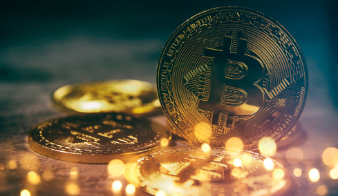 Έκλεψαν 315 χιλιάδες δολάρια σε κρυπτονομίσματα από ζευγάρι, βλέπει τα χρήματά του αλλά δεν μπορεί να τα χρησιμοποιήσει