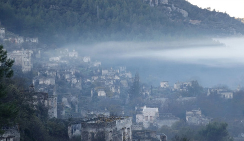 Το χωριό που εξαφανίζεται από τον χάρτη κάθε βράδυ: Το ανεξήγητο μυστήριο της Ευρώπης