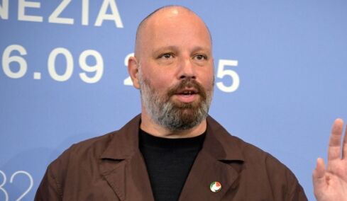 Γιώργος Λάνθιμος: Οι τρεις φωτογραφίες που ανέβασε από τις Χρυσές Σφαίρες
