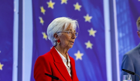 Λαγκάρντ στους FT: Η Ευρώπη βιώνει μια υπαρξιακή κρίση αλλά ταυτόχρονα διαθέτει μια ιστορική ευκαιρία