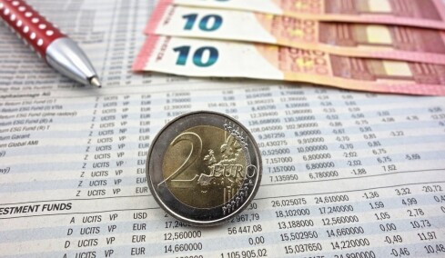 Ξεπέρασε το 4% η απόδοση του 10ετούς ομολόγου, διευρύνεται το περιθώριο με τα γερμανικά ομόλογα