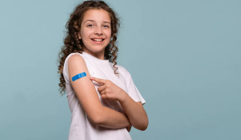 Γιατί το 53% των γονέων δεν κάνει αυτό το εμβόλιο στα κορίτσια – Τι έδειξε ελληνική μελέτη