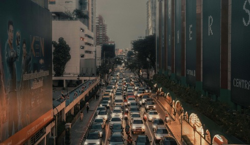 Η πόλη που δέχεται τους περισσότερους επισκέπτες στον κόσμο (δεν είναι το Παρίσι ούτε το Λονδίνο)
