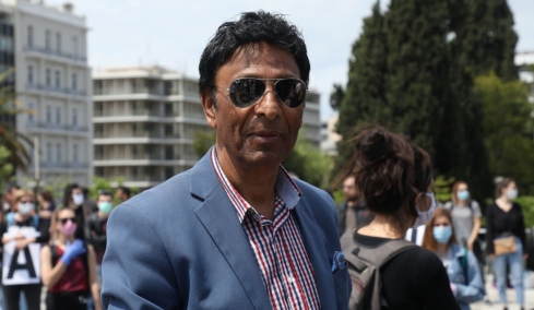 Βασίλης Παϊτέρης: Ο Διονύσης Τσακνής δεν έγραψε τον «Μπαλαμό», τον έχω ρωτήσει αν είναι γύφτος