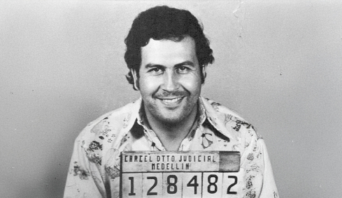 Οι τελευταίες ώρες του Πάμπλο Εσκομπάρ και το λάθος που έδειξε την τοποθεσία του στους πράκτορες