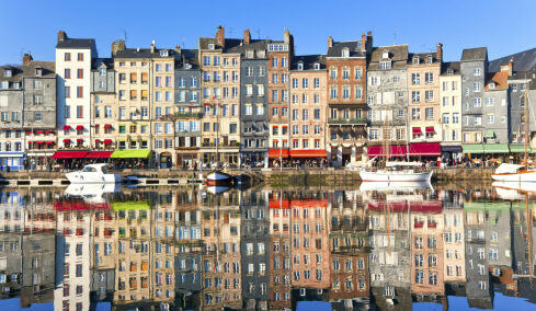 Ταξίδι στη Νορμανδία: Πολιτισμός, θάλασσα και ιστορία σε έναν από τους ωραιότερους προορισμούς της Γαλλίας