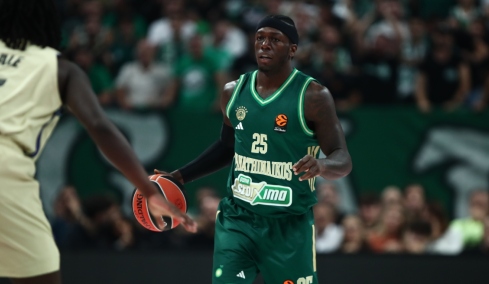 Απρόοπτο με Ναν στον Παναθηναϊκό, αποχώρησε με διάστρεμμα από την προπόνηση 