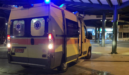 Καραμπόλα πέντε οχημάτων με έναν νεκρό στη Λένορμαν
