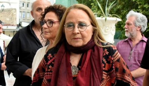 Στο νοσοκομείο η Μαρίζα Κωχ: Ένας ακόμη σκληρός Απρίλης, γράφει
