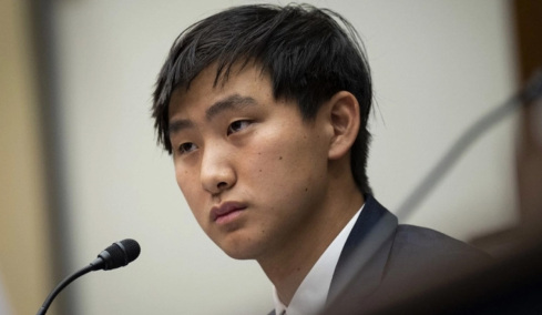 Πώς ο νεότερος δισεκατομμυριούχος στον κόσμο για τον οποίο πιθανότατα δεν έχετε ακούσει τίποτα έκανε περιουσία 5.7 δισ. δολαρίων