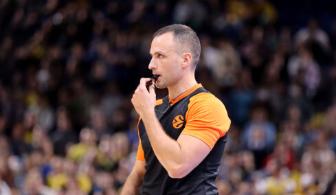Euroleague: Συνελήφθη ο διαιτητής Ούρος Νίκολιτς - Βρέθηκαν 250.000 ευρώ στο σπίτι του
