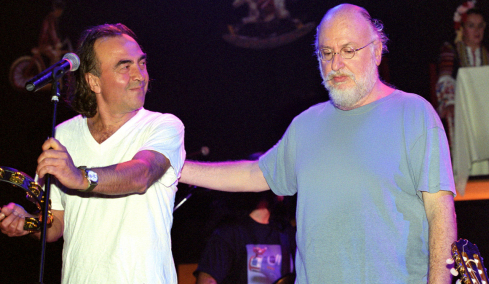 Όταν ο Διονύσης Σαββόπουλος συνάντησε τον Νίκο Παπάζογλου στην «Εκδίκηση της γυφτιάς»