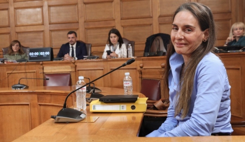 «Μύλος» στην εξεταστική για τον ΟΠΕΚΕΠΕ: Ο «φραπές», η 78χρονη από την Κοζάνη, το κλειδωμένο ερμάριο και η Τυχεροπούλου