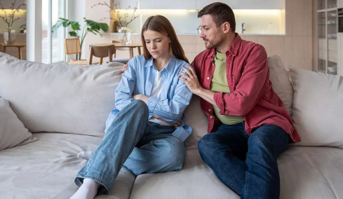 Πώς θα καταλάβετε ότι ο σύντροφός σας είναι ψυχοπαθής – H κίνηση που τον προδίδει
