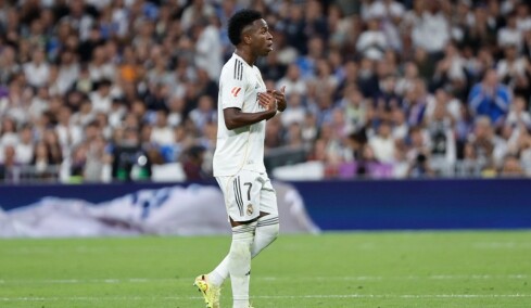 Βινίσιους: Δέχθηκε νέα επίθεση, οπαδοί της Οσασούνα του φώναζαν «να πεθάνεις», δείτε βίντεοΒ