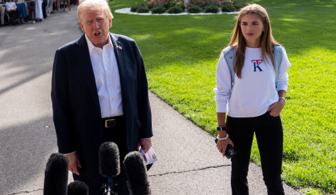 Η εγγονή του Ντόναλντ Τραμπ, Κάι, θα κάνει ντεμπούτο σε επαγγελματικό τουρνουά γκολφ