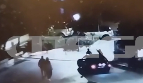 Αναστάτωση σε γειτονιά της Πετρούπολης - Συμμορία ανηλίκων καίει κάδους και προκαλεί φασαρίες