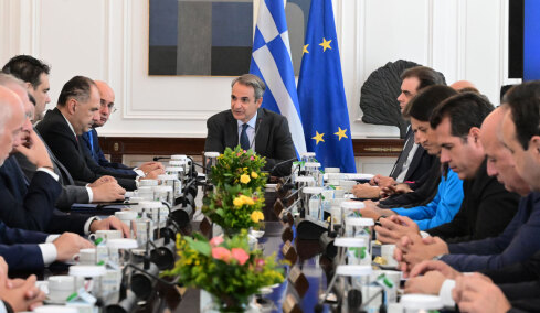 Μητσοτάκης στο υπουργικό: Προτείνω ειδική τριεδρική περιφέρεια απόδημου Ελληνισμού