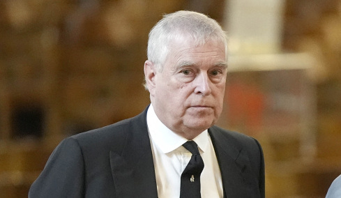 Νέα αρχή για τον πρίγκιπα Άντριου σε πολυτελή βίλα του Άμπου Ντάμπι αξίας 10 εκατ. λιρών