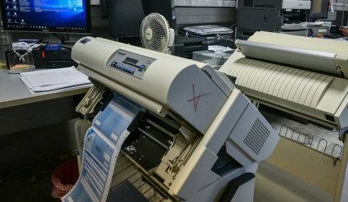 Μειώσεις φόρων €1,5 δισ. για 4 εκατομμύρια πολίτες το 2026 - Τι αλλάζει σε ενοίκια, τεκμήρια και φορολόγηση νέων και οικογενειών