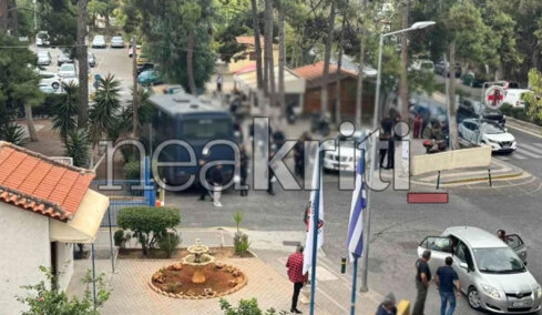 Σκηνές οδύνης στο Βενιζέλειο νοσοκομείο, συγγενείς θρηνούν τους ανθρώπους τους από τη βεντέτα στα Βορίζια Ηρακλείου