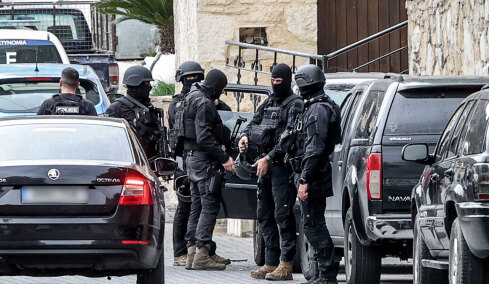 Η ακτινογραφία της επιχείρησης στην Κρήτη: Τρεις οικογένειες, 76 κατηγορούμενοι, διακίνηση κοκαΐνης, παράνομες επιδοτήσεις, όπλα και αρχαία