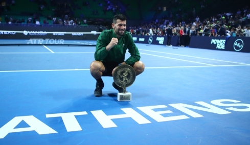 Νόβακ Τζόκοβιτς: Στους Ελληνες αφιέρωσε τη νίκη του στο Hellenic Championship - Η «παράσταση» που τράβηξε τα βλέμματα στην Αθήνα