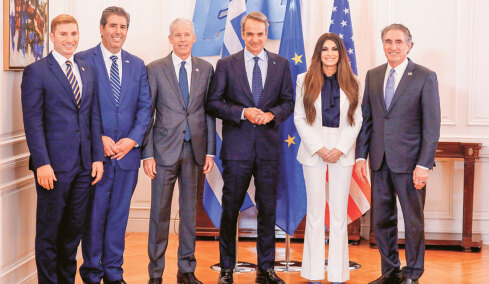 Τι φέρνει το δόγμα Τραμπ «drill, baby, drill»: Ελληνική AOZ, αμερικανικοί κολοσσοί και mega deals €30 δισ.  Ουάσινγκτον-Αθήνας