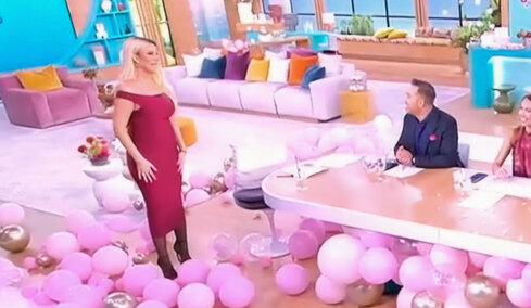 Φουλ του ροζ το στούντιο της Κατερίνας Καινούργιου που περιμένει κοριτσάκι - «Ήταν όνειρό μου εδώ και χρόνια να γίνω μανούλα»