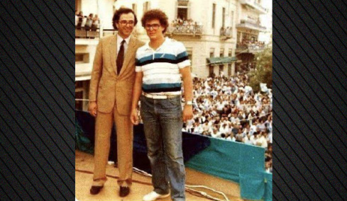 Ανάρτηση Καμμένου για τον Σαμαρά με φωτογραφία τους από το παρελθόν: «Ξέρεις εσύ…»