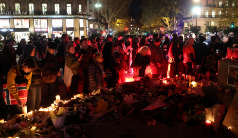 10 χρόνια από το Μπατακλάν: Η εφιαλτική νύχτα στο Παρίσι που πάγωσε τον πλανήτη, οι 132 νεκροί και οι επιζώντες που αυτοκτόνησαν 