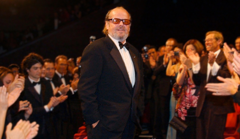 Η τραγική ιστορία της οικογένειας του Τζακ Νίκολσον: Η γυναίκα που νόμιζε για αδερφή του ήταν η μητέρα του