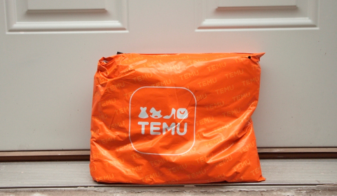 Ανατροπή στις φθηνές αγορές από Temu και Shein: Άνοιξε ο δρόμος για δασμούς από το πρώτο ευρώ το 2026