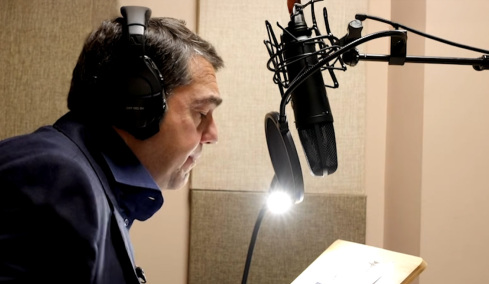 Τσίπρας στην «Ιθάκη»: Το δημοψήφισμα ήταν προσωπική μου απόφαση - Τα «ξεχασμένα» γενέθλια του Ορφέα