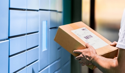 Κλείνει το «παράθυρο» των αφορολόγητων μικροδεμάτων από τις αρχές του 2026 - Τι αλλάζει για Temu, Shein, e-shops και καταναλωτές