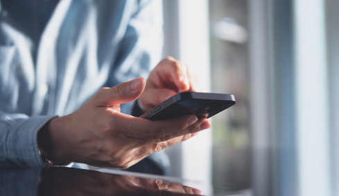 Η συνομιλία που «έκαψε» την πρώην αθλήτρια της ενόργανης που κατηγορείται για συμμετοχή στο κύκλωμα με τις τηλεφωνικές απάτες